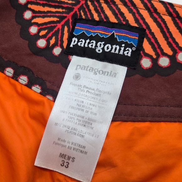 Men's Patagonia Leaves Print Embroidered Spellout All Over Print Swimtrunks 33 - Picture 3 of 8